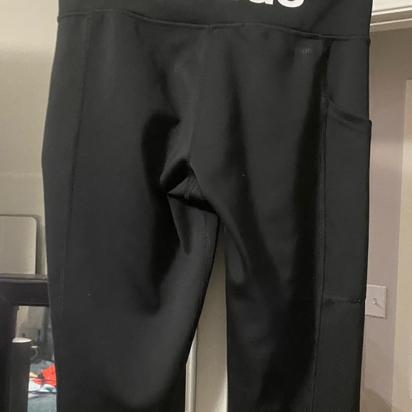 Adidas leggings with pockets - Picture 2 of 2
